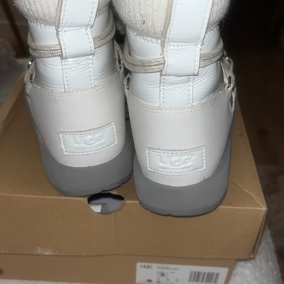UGG snow boots sherpa fur insider & out - Picture 3 of 6